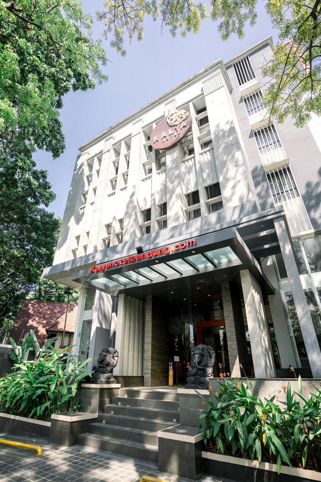 Kalya Hotel Bandung Dago Exteriör bild